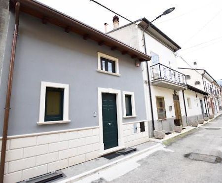 ...Ecche Se Dorme Bed and Breakfast Castelvecchio Subequo Εξωτερικό φωτογραφία