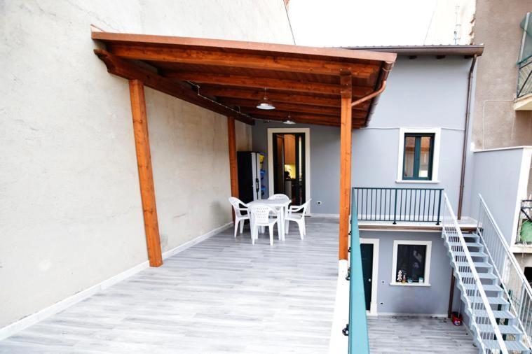 ...Ecche Se Dorme Bed and Breakfast Castelvecchio Subequo Εξωτερικό φωτογραφία