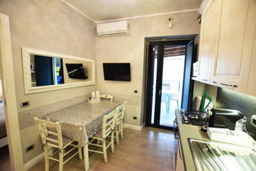 ...Ecche Se Dorme Bed and Breakfast Castelvecchio Subequo Εξωτερικό φωτογραφία